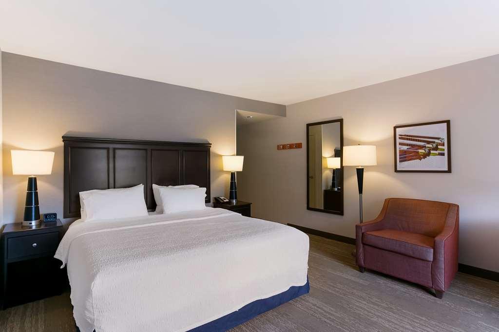 Hampton Inn & Suites Wilmington Christiana Νιούαρκ Δωμάτιο φωτογραφία